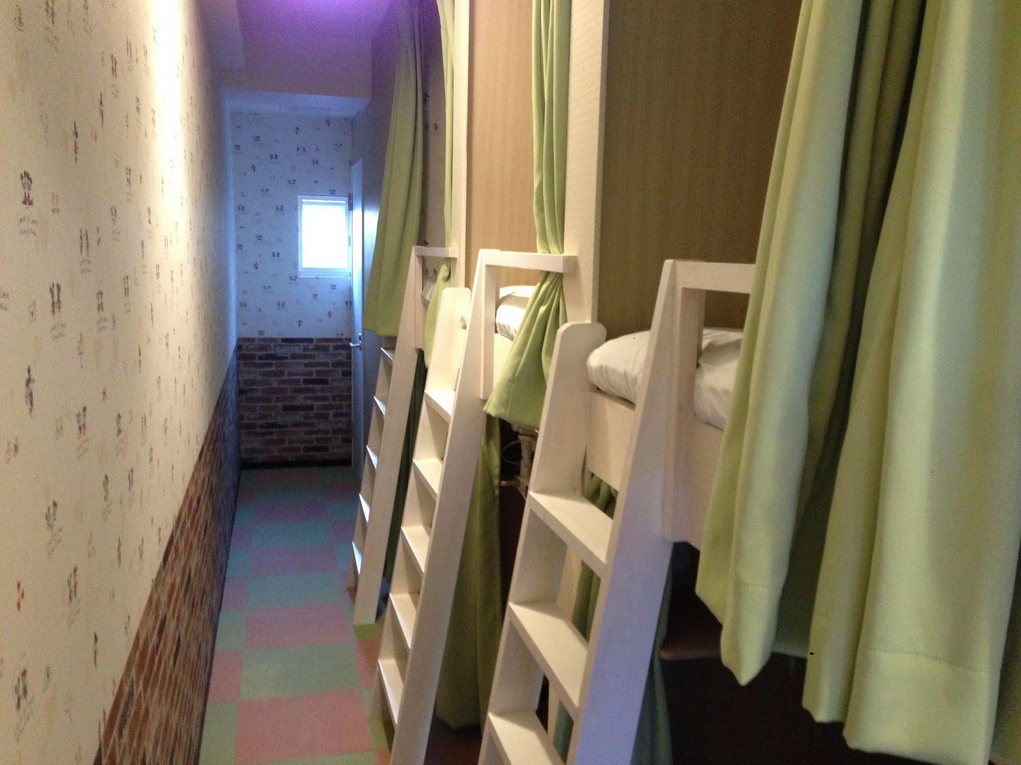 קיטקיושו Fukuoka Guesthouse Little Asia Kokura מראה חיצוני תמונה